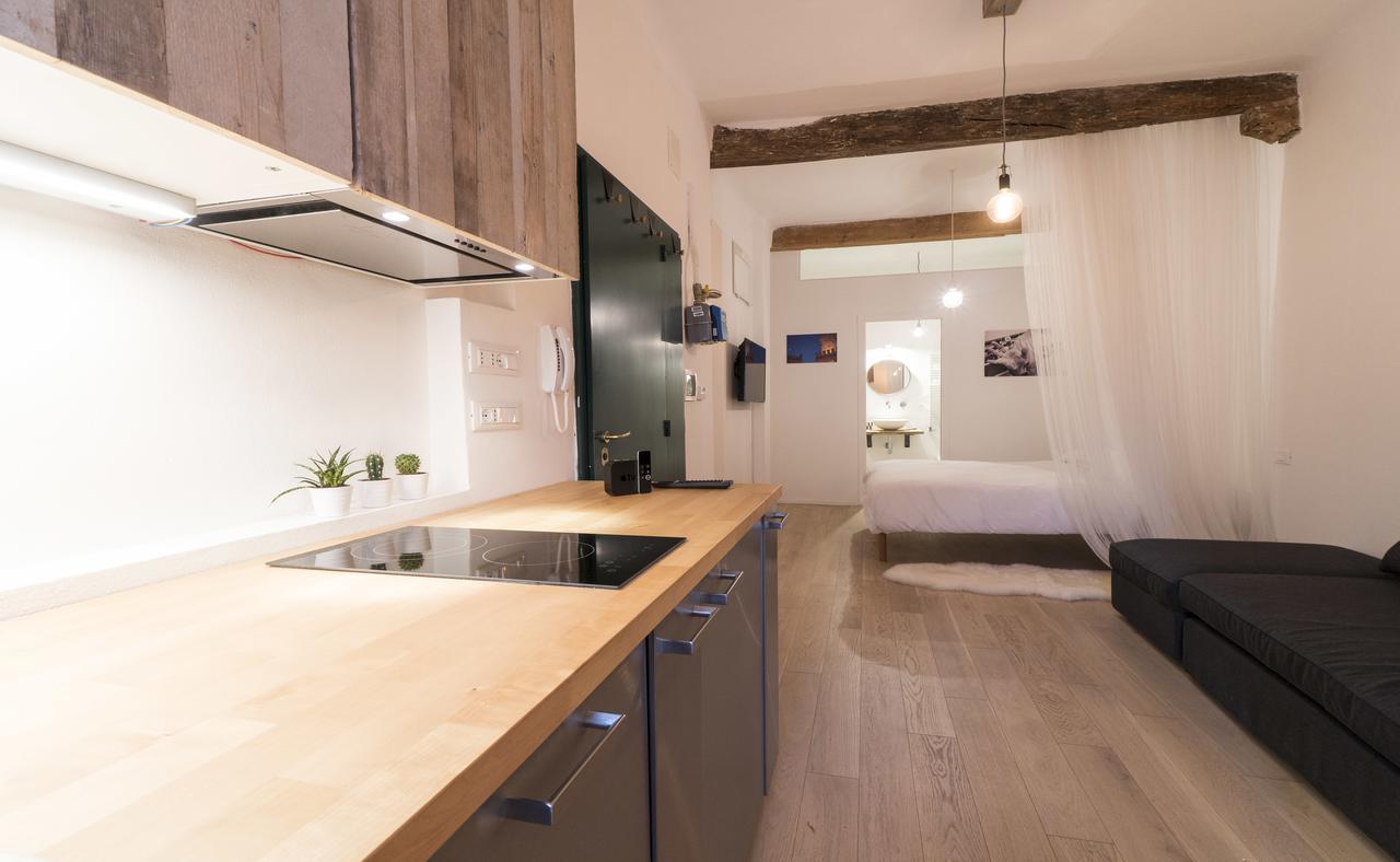 Lovely Studio D'Azeglio By Studio Vita Bologna Exterior foto