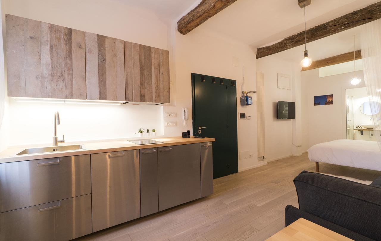 Lovely Studio D'Azeglio By Studio Vita Bologna Exterior foto