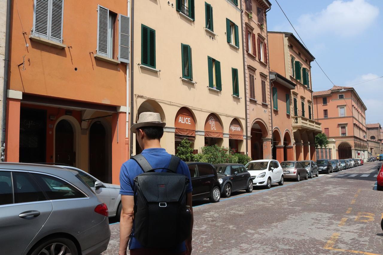 Lovely Studio D'Azeglio By Studio Vita Bologna Exterior foto